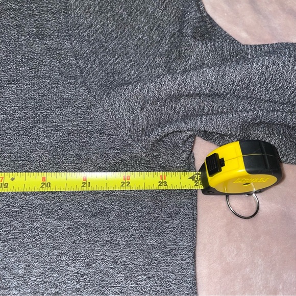 Calvin Klein long sleeve sweatshirt size L - Picture 6 of 11